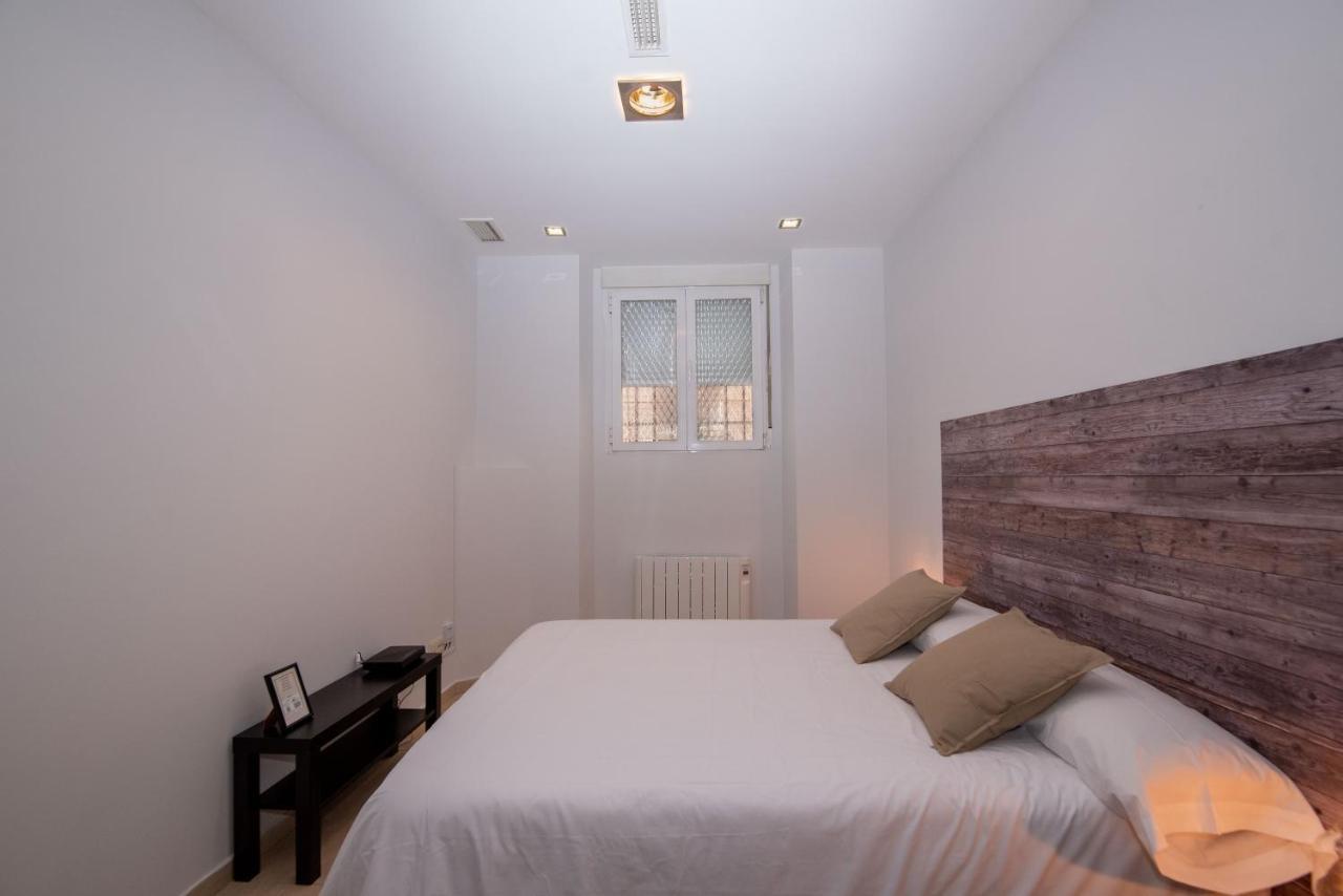 Апартаменты Modern And Lovely In Chueca Мадрид Экстерьер фото